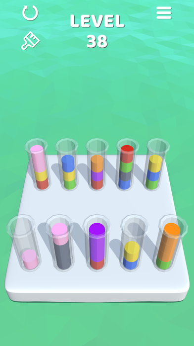 Sort It 3Dのレベル38｜色数が増えて難易度が上がった仕分けパズルの様子
